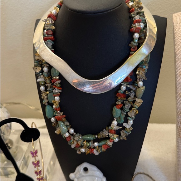 Come dig with me.  Unlisted gorgeousness in every price range. - Picture 9 of 17